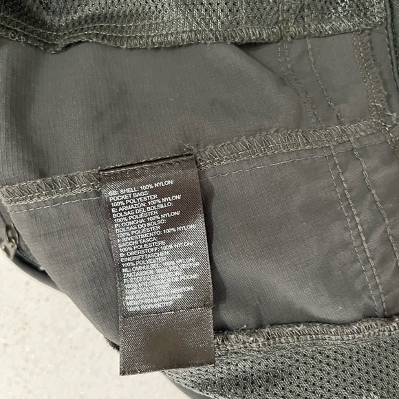 The North Face Shorts Men’s 34 Gray 9" Nylon Elastane Adult Outdoor Hiking - Picture 8 of 9